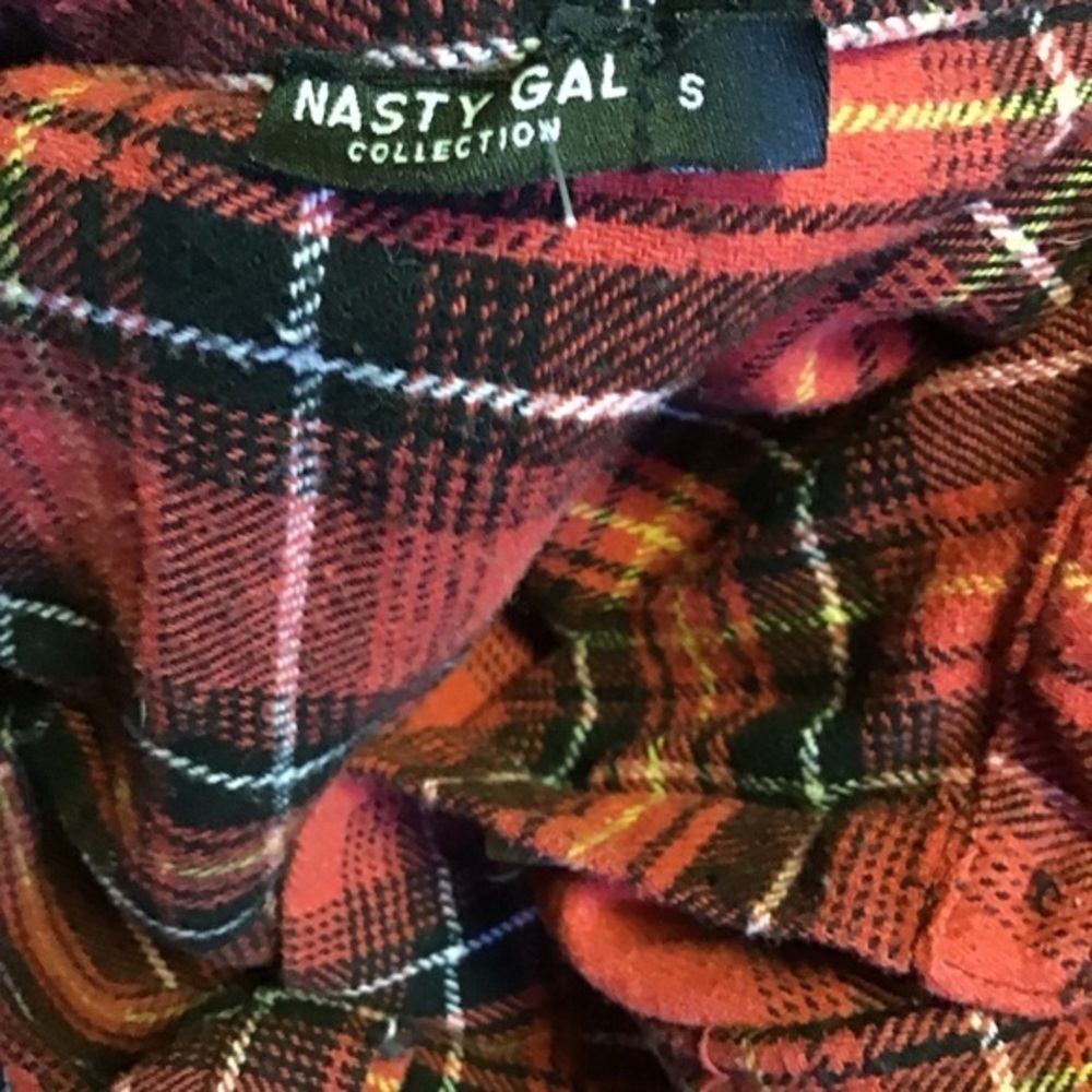 Nasty Gal Red Plaid Flannel Shirt Button Down Grunge Casual Top - Picture 3 of 10